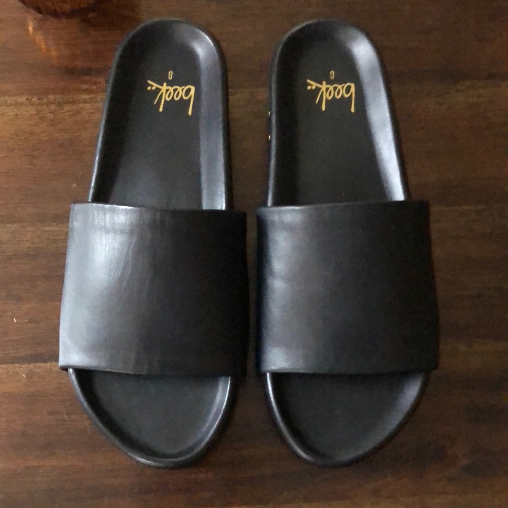 Beek Pelican Style NWOT Leather Platform Sandals